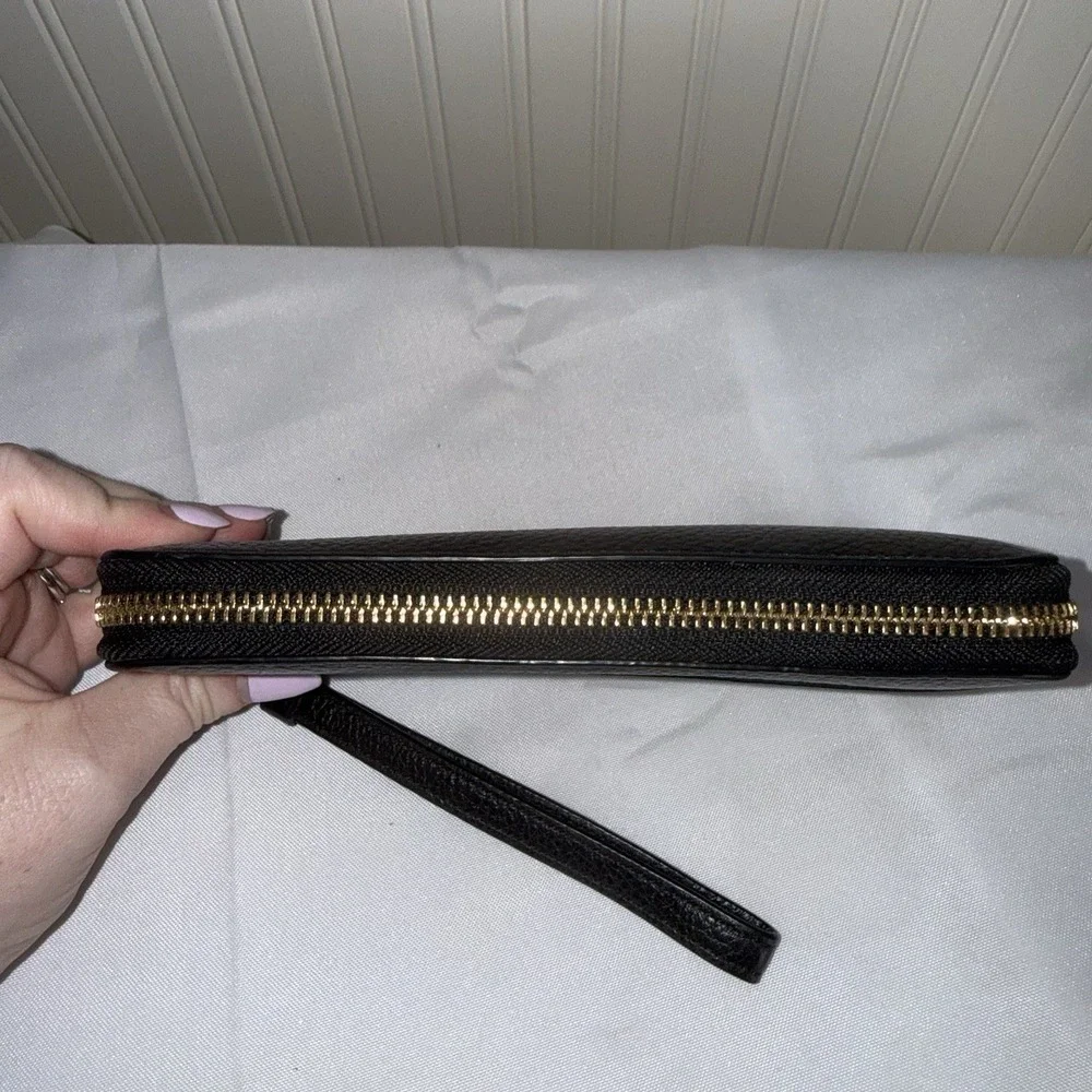 Coach Zip-Around Black Pebbled Leather Gold Wallet Wristlet Card Holder